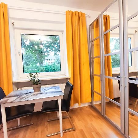 Modernes Zimmer am Park mit Garten, Hühner&Enten Múnich Exterior foto