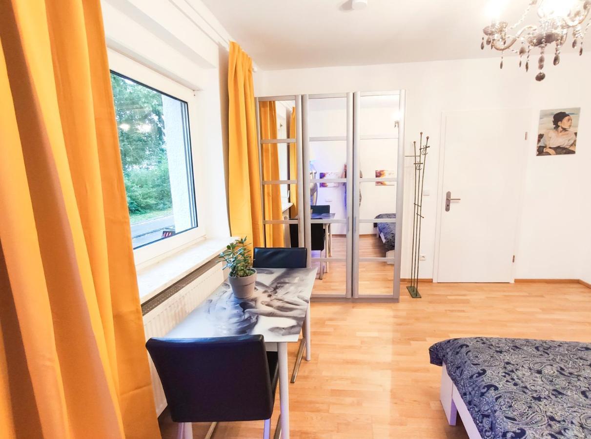 Modernes Zimmer am Park mit Garten, Hühner&Enten Múnich Exterior foto