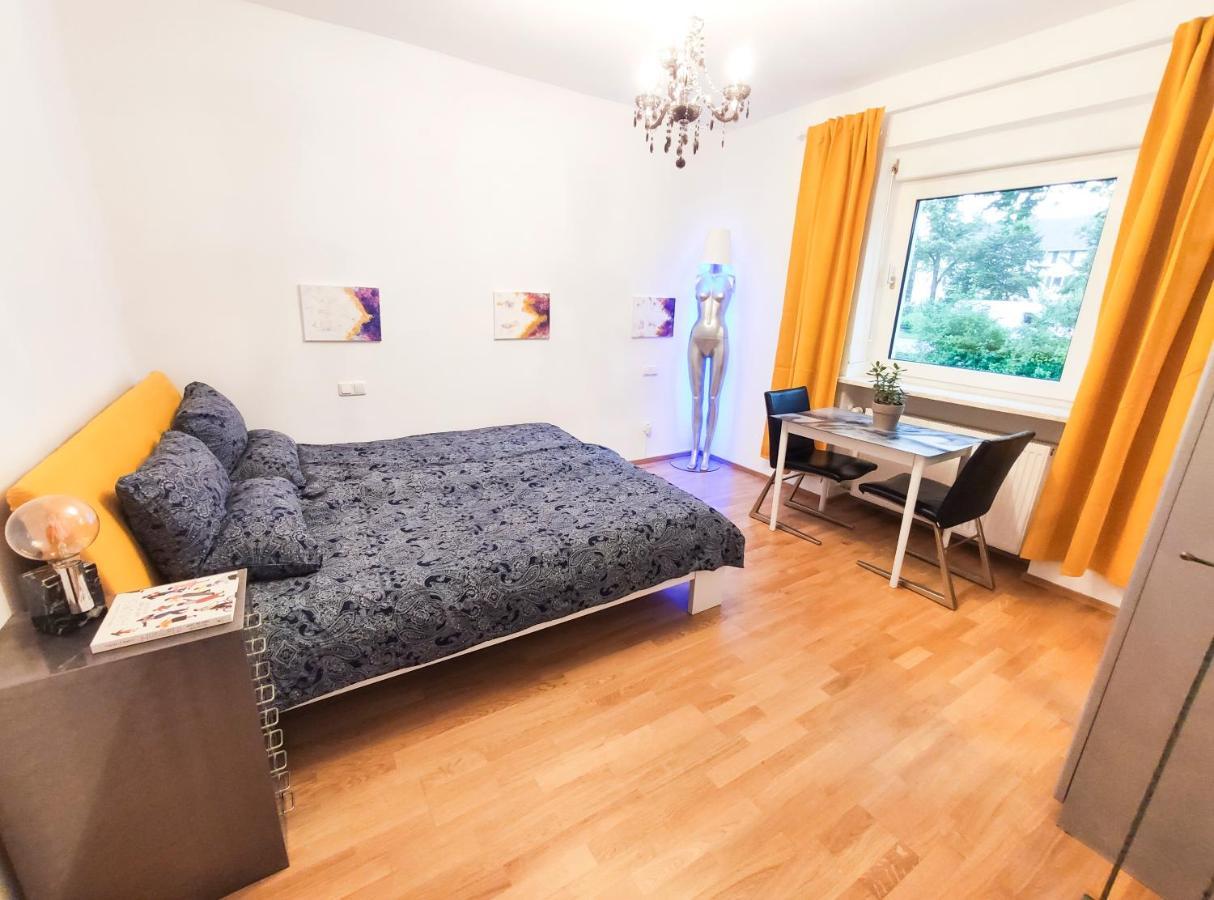 Modernes Zimmer am Park mit Garten, Hühner&Enten Múnich Exterior foto